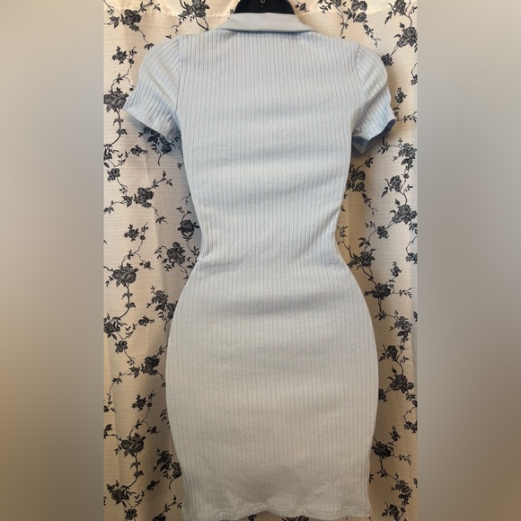 Light Blue Ribbed V-Neck Dress - Picture 2 of 2